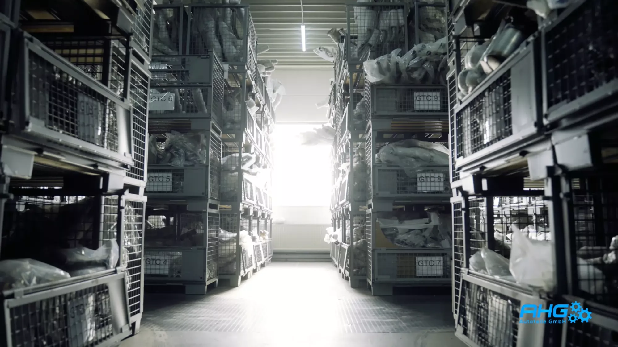 Hochwertige Teile, die mit handwerklichem Geschick geliefert werden